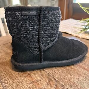 Minnetonka Shearling Suede Knit‎ Cozy Winter Boots Black Ankle Booties Size 6M